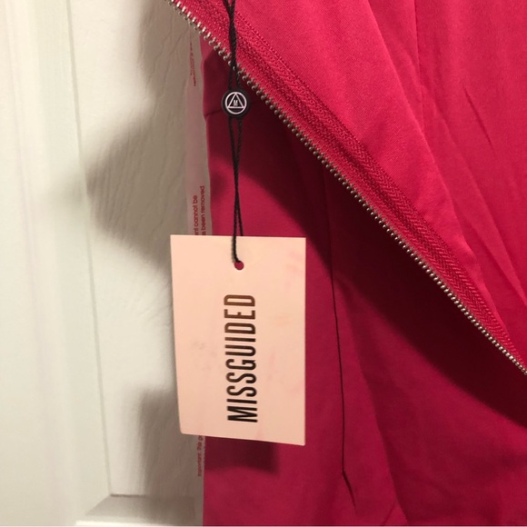 Missguided NWT Corset Detail Frill Edge Mini Dress hot pink - Picture 7 of 10